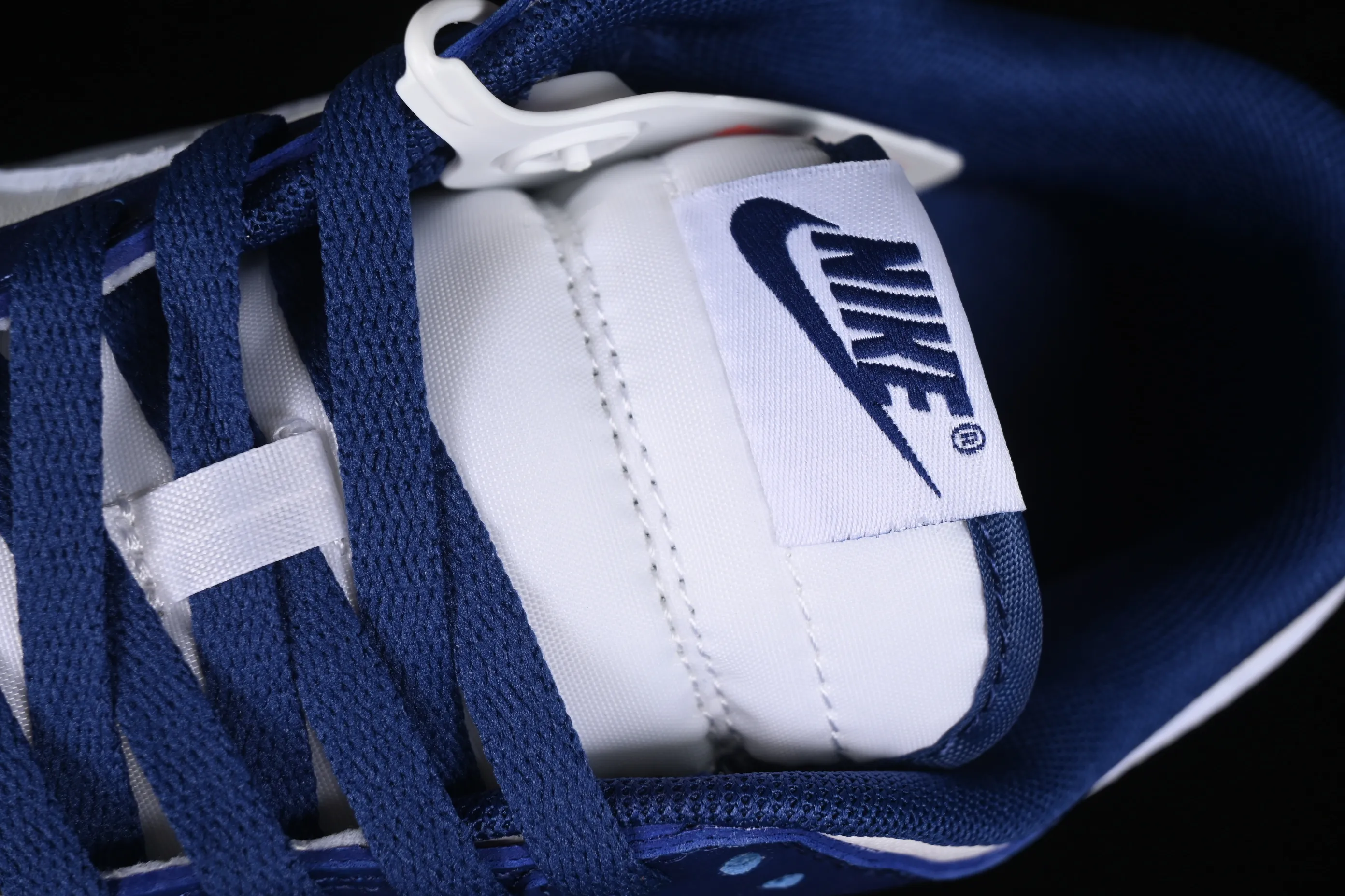 All categories Nk SB Dunk series Nk SB Dunk Low low-top sneakers Nk Dunk Low "Deep Royal Blue" blue-gray SB low-top casual sneakers DV0833-401